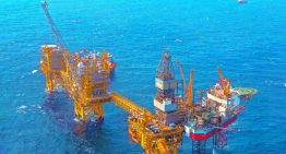 Precios del petróleo suben con fuerza ante amenazas de Trump contra socios comerciales de Irán