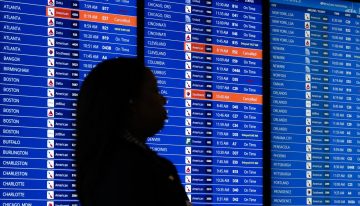 Miles de vuelos cancelados antes de tormenta invernal en Estados Unidos