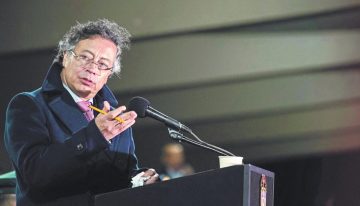 Petro anuncia nuevos impuestos para cubrir faltante fiscal
