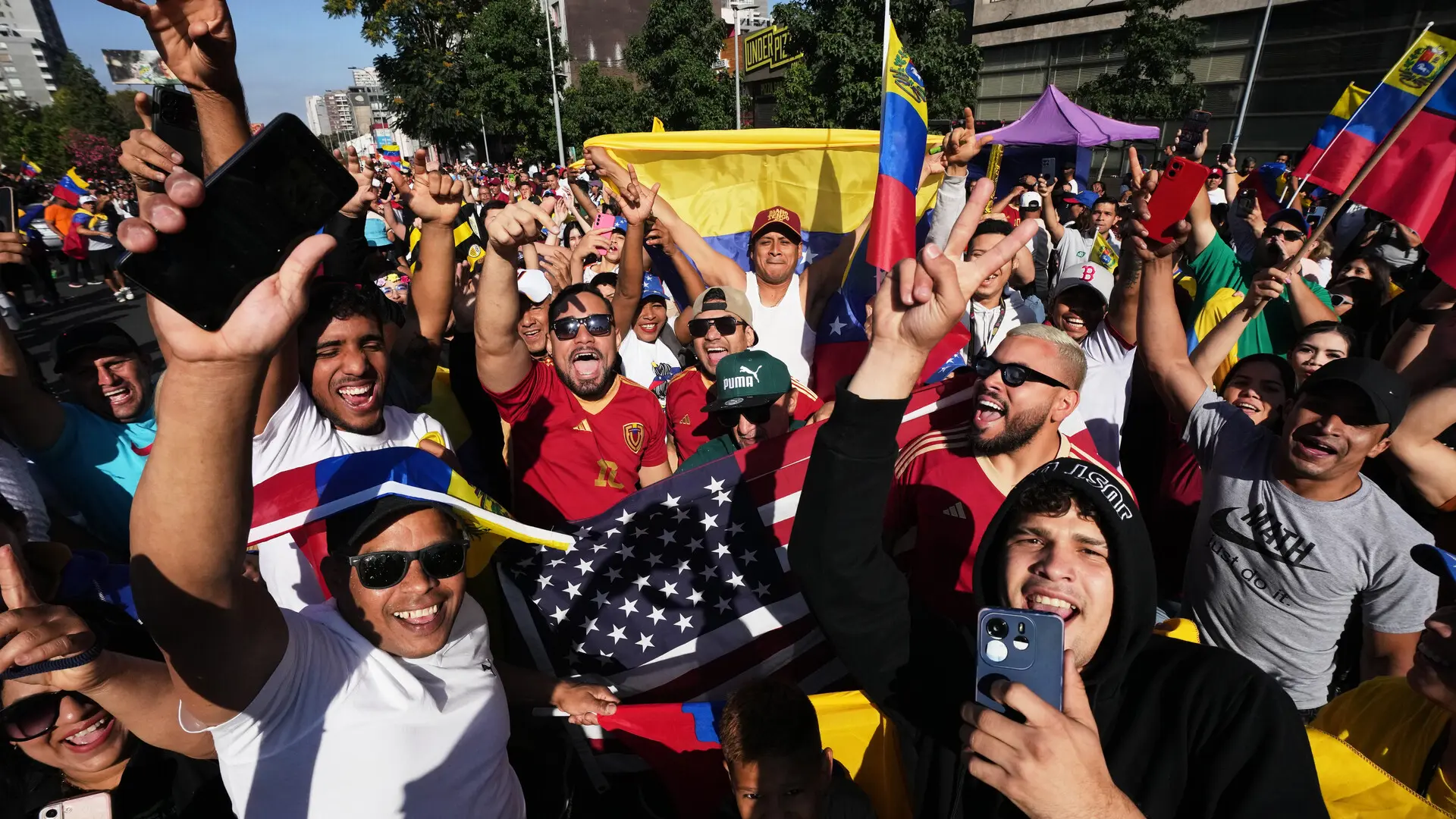 Los venezolanos se merecen vivir en democracia