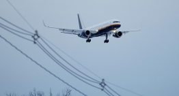 La UE recomienda a las aerolíneas europeas evitar el espacio aéreo de Venezuela