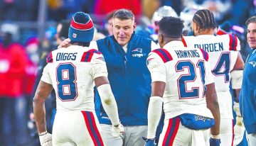 Mike Vrabel quiere que los Patriots acepten la presión de playoffs