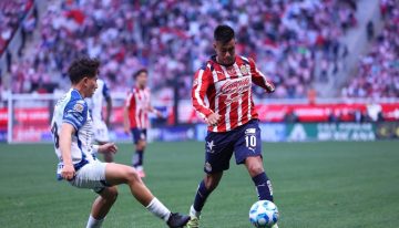 Las Chivas de Milito debutan en el Clausura 2026 con triunfo sólido 2-0 ante Pachuca