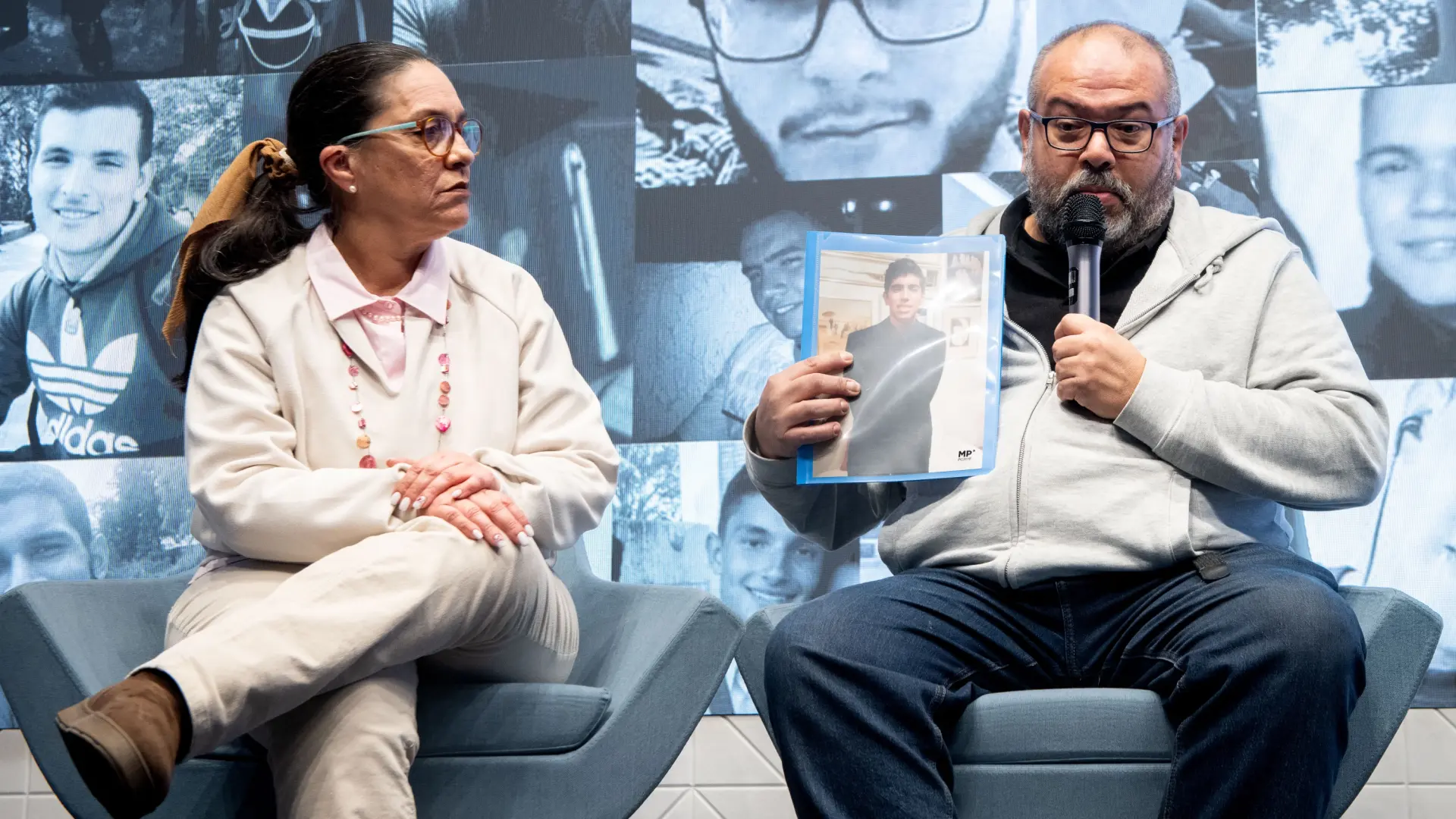 Familiares de jóvenes asesinados en protestas en Venezuela piden a la Corte Penal Internacional que procese a Nicolás Maduro