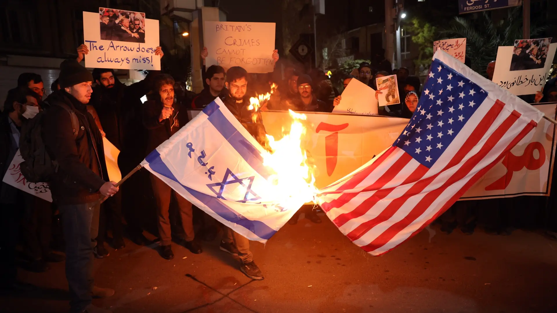 Irán amenaza con bombardear bases de EEUU en Oriente Medio ante las advertencias de Trump de atacar el país