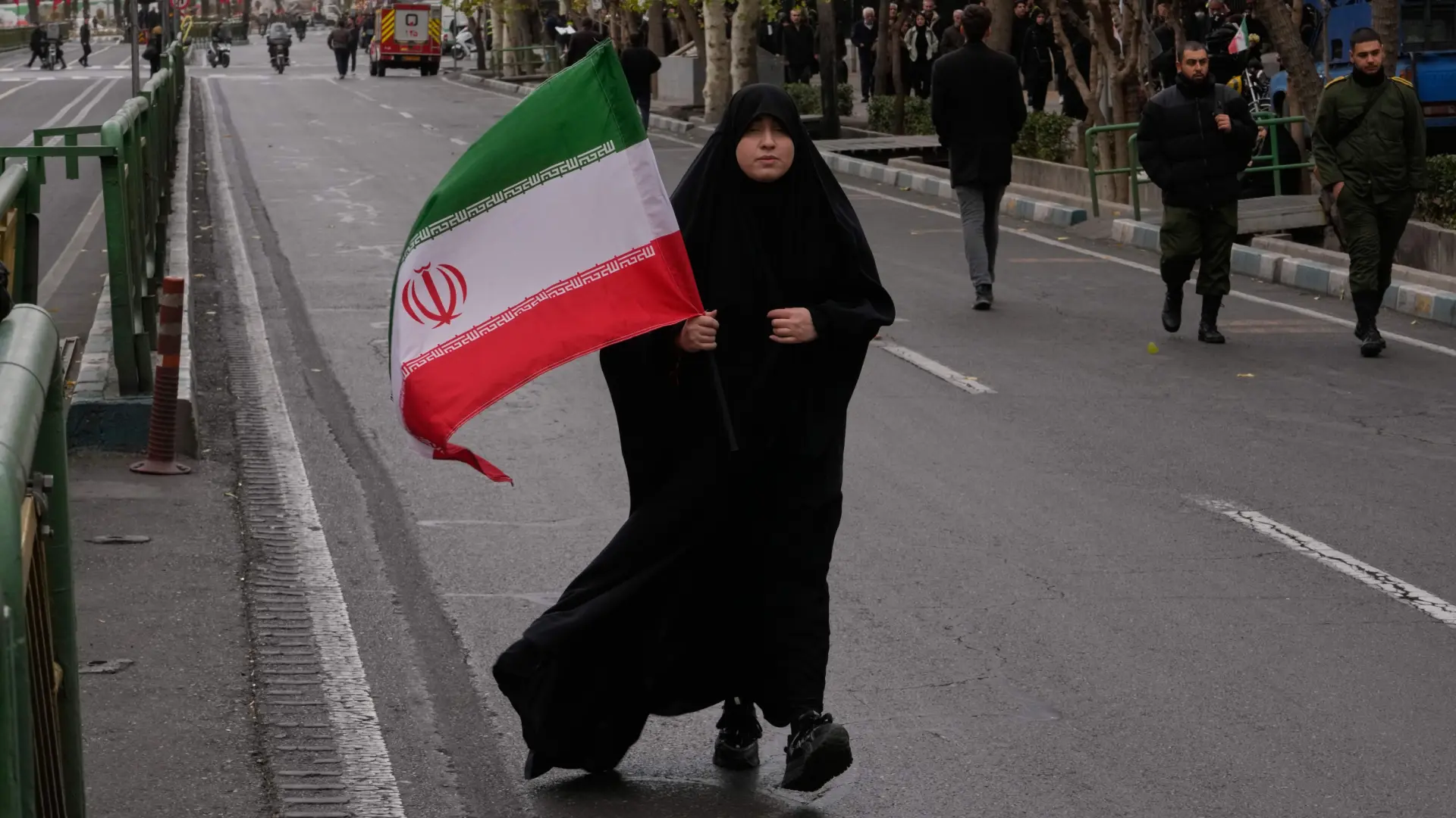 La UE acuerda nuevas sanciones contra Irán para dificultarle el desarrollo de misiles y drones