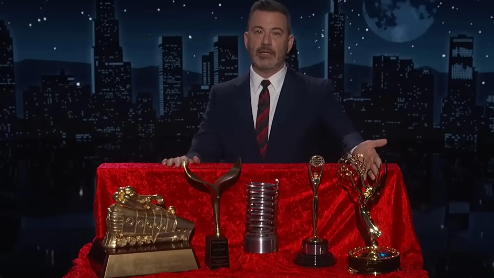 Jimmy Kimmel ofrece sus premios a Donald Trump a cambio de retirar a los agentes migratorios de Mineápolis