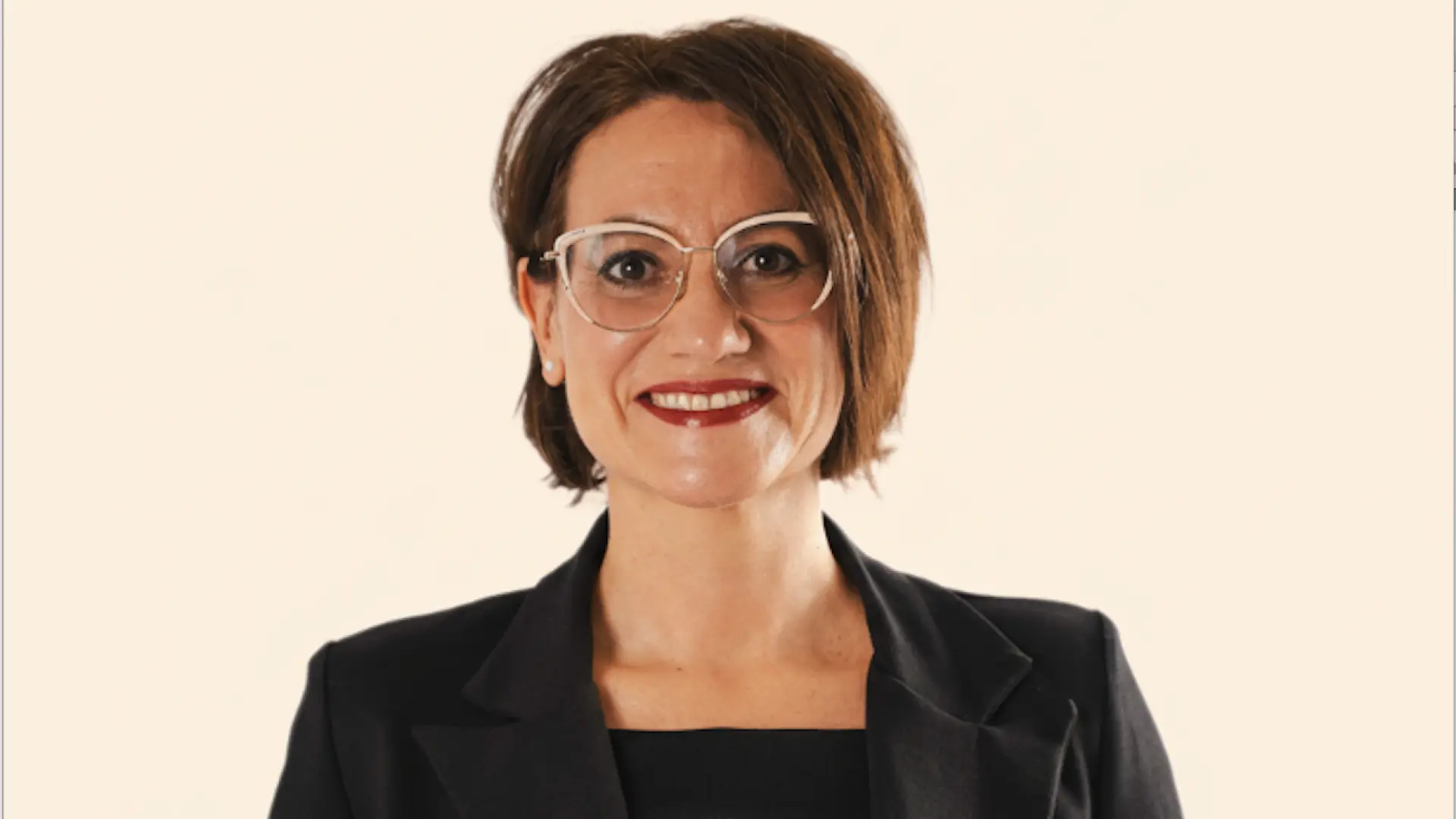 Alejandra Bárcena, psicóloga: «Ante los reproches no hay que defenderse, porque implica juicio, pero sí hay que poner un límite»