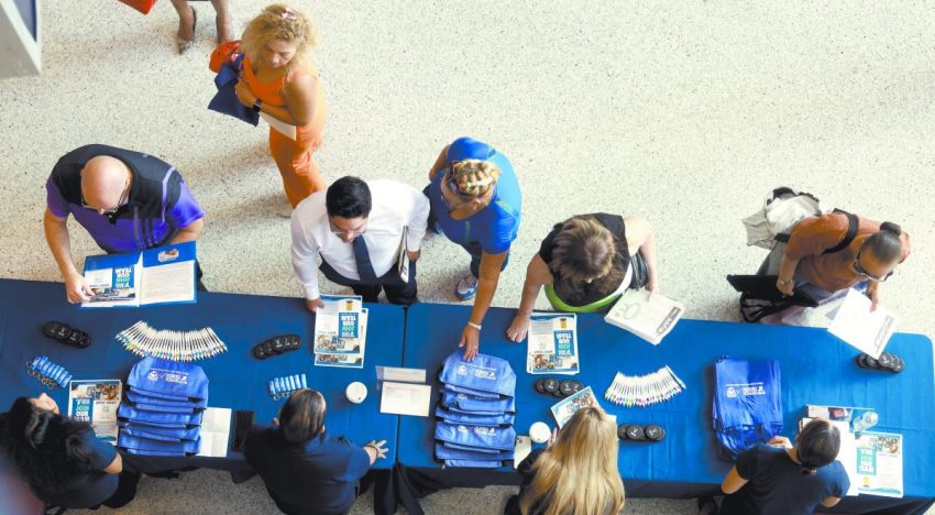 Empleo privado en Argentina ha perdido 71,000 puestos