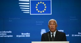 Europa ve «positiva» decisión de Trump de no imponer aranceles; piden avanzar en acuerdo comercial