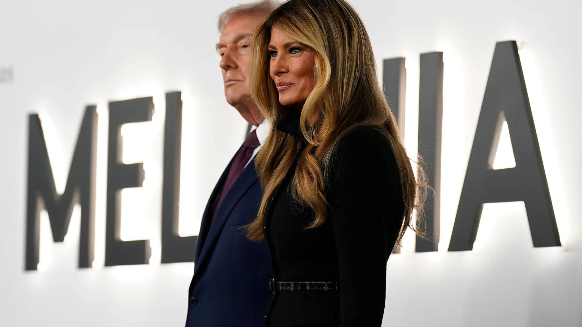Trump arropa a Melania en la premiere de su documental: «Es una buena influencia para mi»