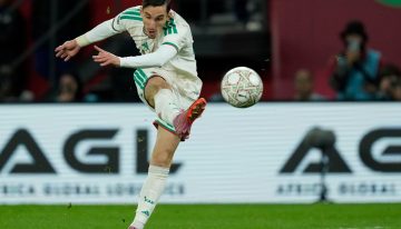 Copa Africana de Naciones: Argelia le ganó a RD del Congo con un zapatazo inolvidable de Adil Boulbina en el último minuto del alargue