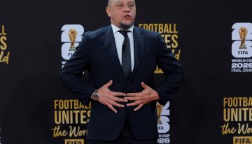 El exfubolista Roberto Carlos, operado de urgencia en Brasil por un problema cardíaco: llegó por un estudio y pasó tres horas en el quirófano