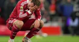 Póker de empates y apenas dos goles en un 1° de enero muy extraño en una Premier League en la que todos juegan para Arsenal