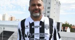 El club Liniers de Bahía Blanca apartó a su DT tras ser denunciado por la madre de un futbolista de 16 años