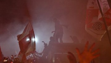 River llegó a San Martín de los Andes, fue recibido por una multitud y encara la etapa más fuerte de la pretemporada
