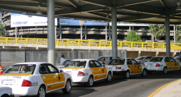 Hay facultad para reubicar módulos de venta de boletos de taxis: AICM