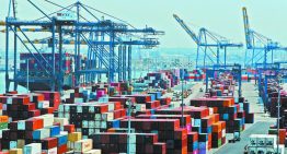 Déficit comercial de EU subió más de lo esperado en diciembre