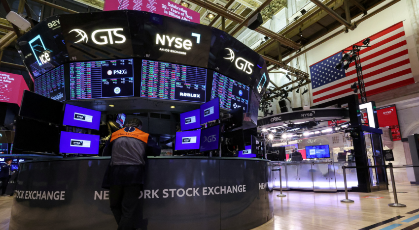 Wall Street cierra jornada de ganancias, pero recorta los avances tras minutas de la Fed