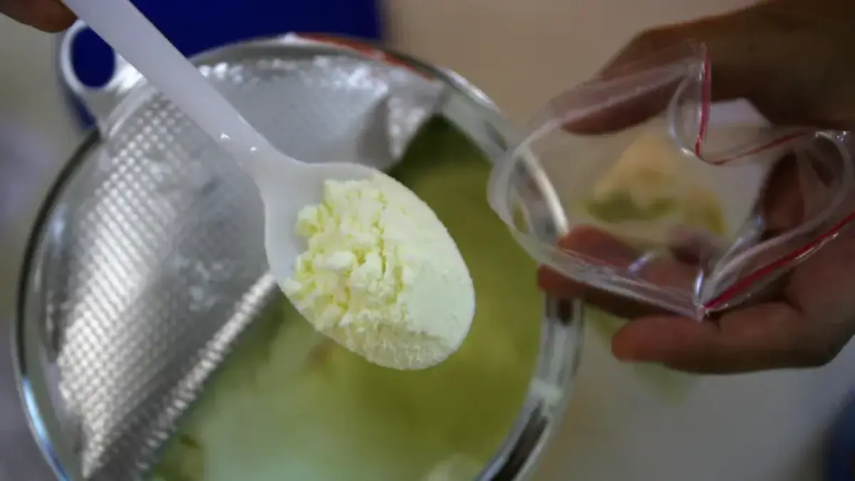 Francia endurece controles a leche infantil