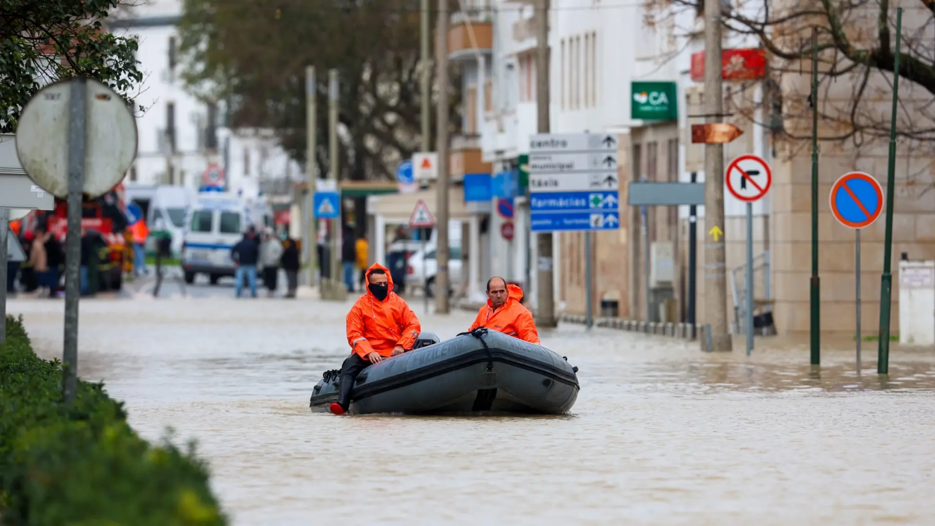 La borrasca Leonardo deja un muerto en Portugal por subida del agua en Serpa, cerca de frontera con Huelva