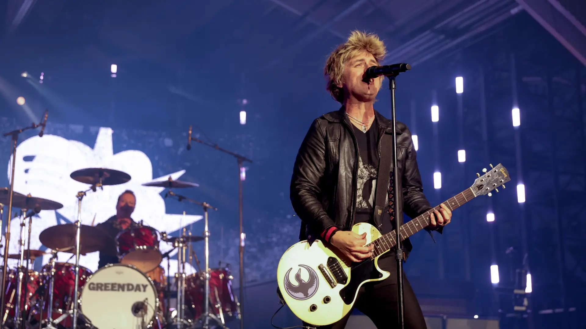 Green Day calienta el ambiente horas antes de la Super Bowl con un mensaje al ICE: «Deja tu trabajo de mierda»