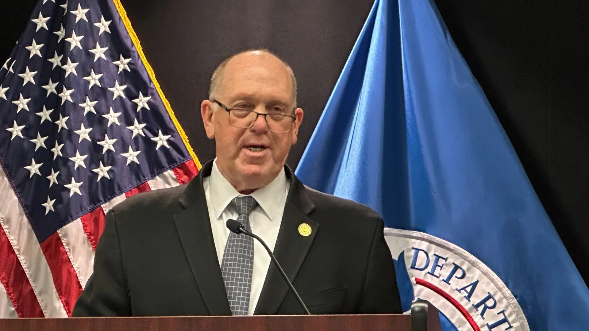 El 'zar de la frontera' de Trump anuncia la retirada de las brigadas migratorias del ICE en Minnesota