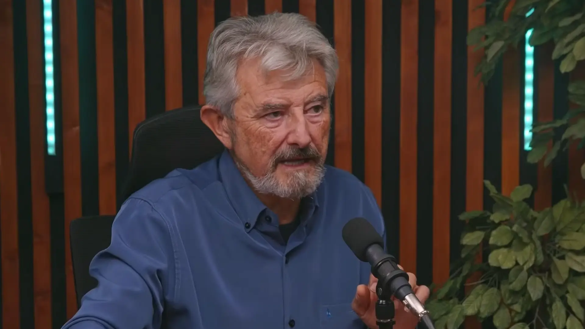Juan Antonio Madrid, catedrático de fisiología: «Dormir es como morirse cada noche y esa parada en boxes es obligatoria»