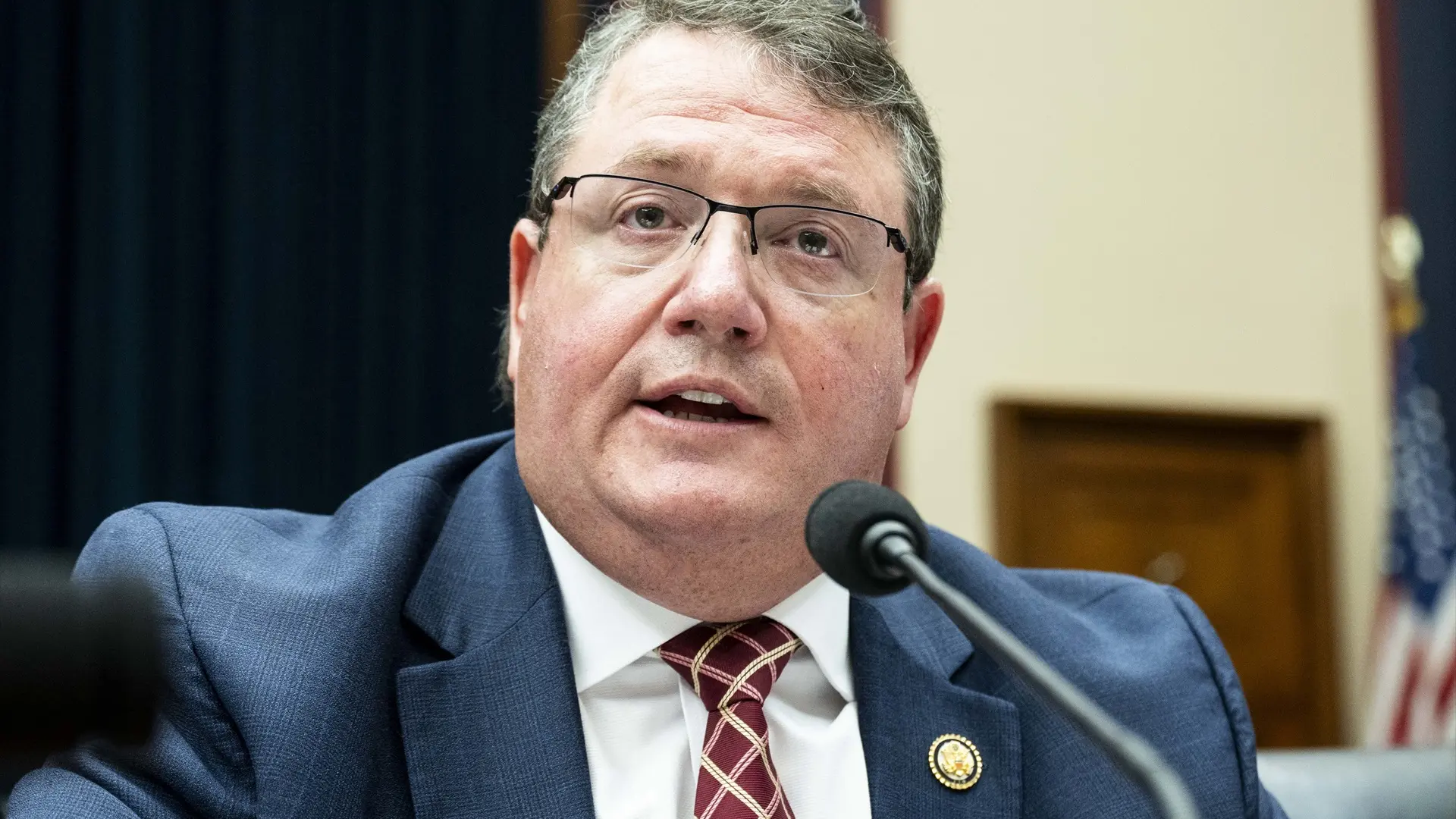 Un congresista republicano levanta la polémica por comparar a los musulmanes con perros