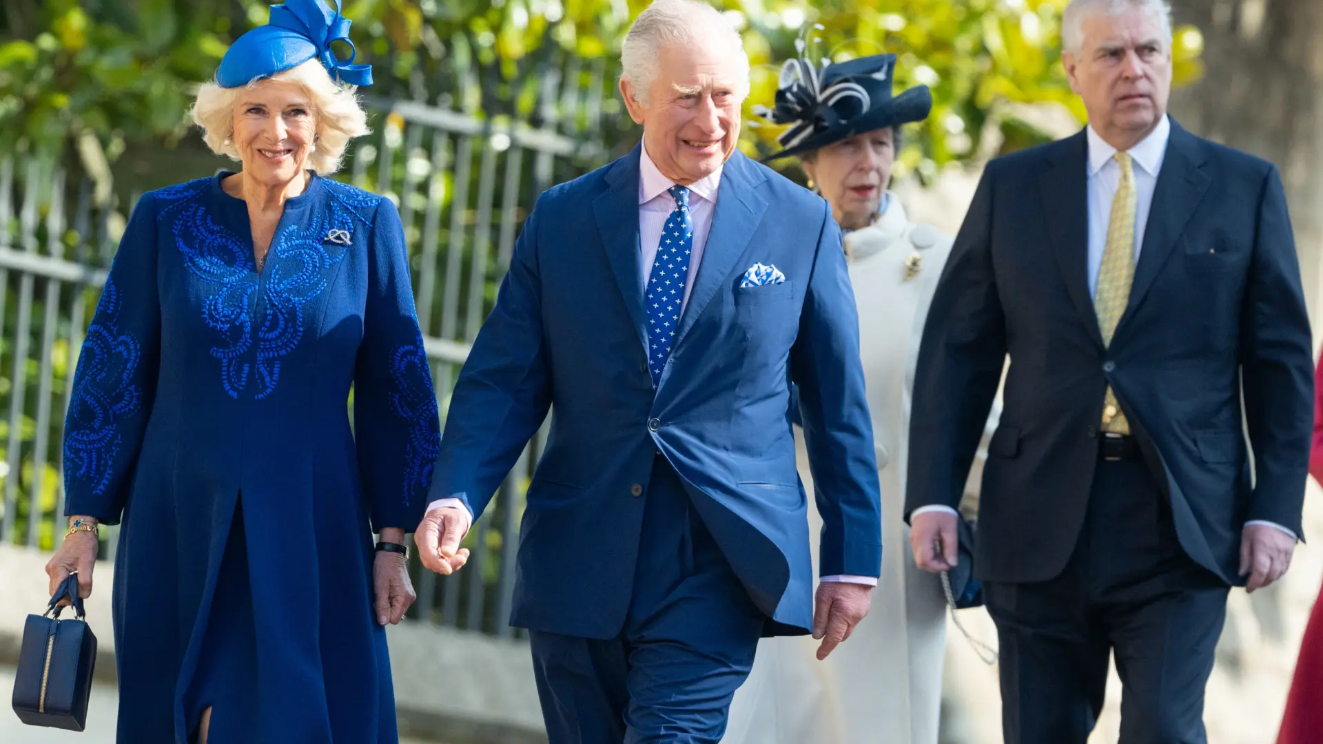 Carlos III no se opondría a eliminar a su hermano Andrés de la línea sucesoria tras su detención