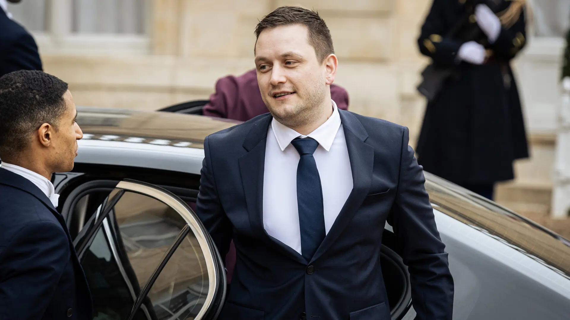 Groenlandia responde con un «no, gracias» al barco-hospital de Trump