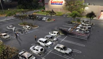 Sheinbaum pide a aseguradoras apoyar a afectados por violencia tras operativo contra «El Mencho»