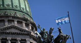 Congreso de Argentina aprueba reforma laboral de Milei entre fuertes protestas y críticas sindicales