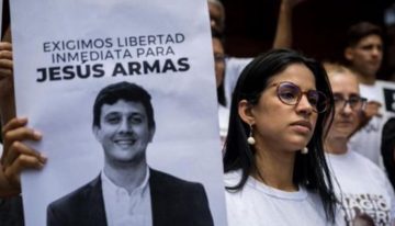 Regreso cargado de emoción: Sairam Rivas volvió a Venezuela y se reencontró con su pareja Jesús Armas (VIDEO)