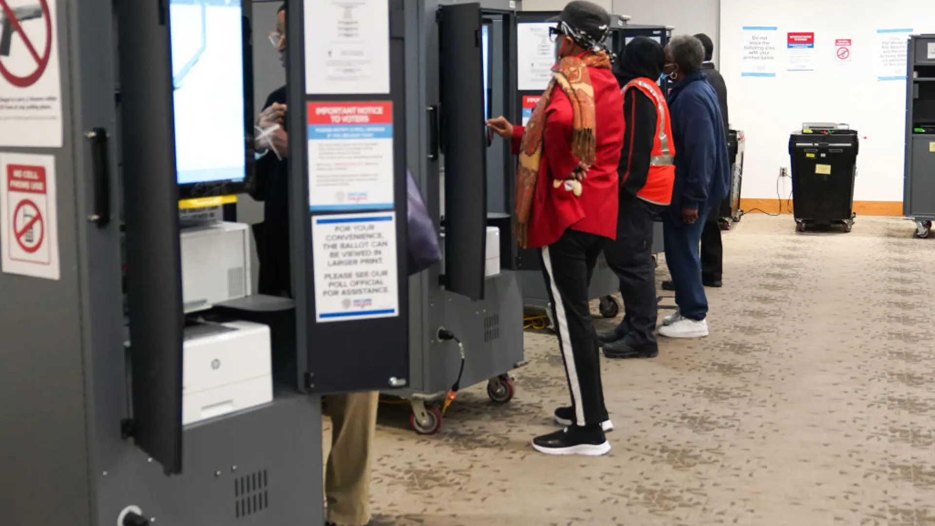 La Cámara de Representantes aprueba una ley para exigir identificación a votantes en EEUU