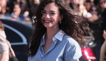 Por qué las francesas nos engañan tan bien con la piel como sin maquillar, el pelo despeinado pero peinado y los labios efecto mordido