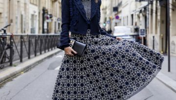 Si tienes una boda esta primavera y no quieres llevar vestido, Zara tiene los looks con blusa y falda perfectos para ser la invitada más elegante
