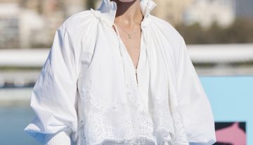 El corte de pelo corto que Megan Montaner nos hace desear para un cambio de look esta primavera