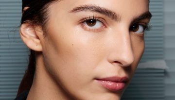 Eva Aldao, maquilladora profesional: «Utilizar un perfilador demasiado oscuro puede hacer que las arrugas del contorno del labio se vean mucho más»