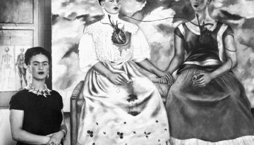 Frida Kahlo, pintora, escribiendo en su diario en 1953: «Pies, ¿para qué los quiero si tengo alas para volar?»