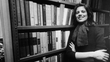 Susan Sontag en 'Sobre la fotografía': «Las sociedades industriales hicieron a sus ciudadanos adictos a las imágenes; es la forma más irresistible de contaminación mental»