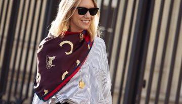 Si tienes este accesorio tienes el look de la primavera resuelto (o las 4 claves que funcionan para ponerse bien el pañuelo)