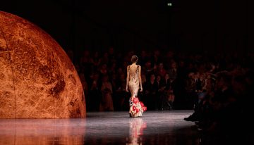 Fenómeno Chanel: la colección que desafió la crisis del lujo. ¿Qué tiene Blazy para haber agotado existencias al poco de llegar a las tiendas?