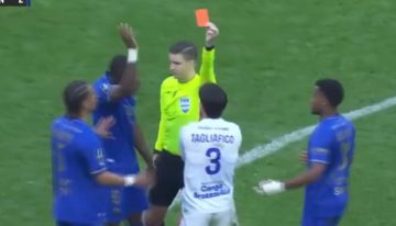 A Nico Tagliafico lo volvieron a expulsar: segunda roja consecutiva en un Lyon en crisis antes de sumarse a la Selección Argentina