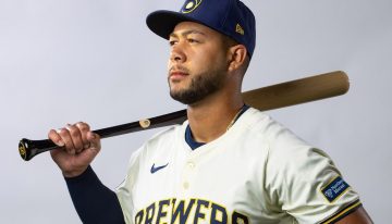 ¿Quién es Jeferson Quero? El receptor venezolano de 23 años de los Milwaukee Brewers que llega a la MLB con un «brazo de élite»