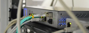 El Wi-Fi de casa puede ir más lento por culpa de tus cables. Esta es la mejor solución para que no pase 