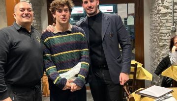 Colapinto visitó un restaurant italiano y el gerente lo definió de manera particular: «Come como un dinosaurio»