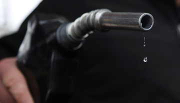 Chile anuncia aumento histórico de precios de combustibles tras ajuste a subsidio