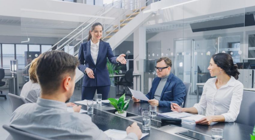 ¿Giras cheques con fondos?: El valor estratégico del capital relacional en los negocios