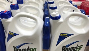 Bayer logra avance clave en EU para resolver las demandas por el herbicida Roundup